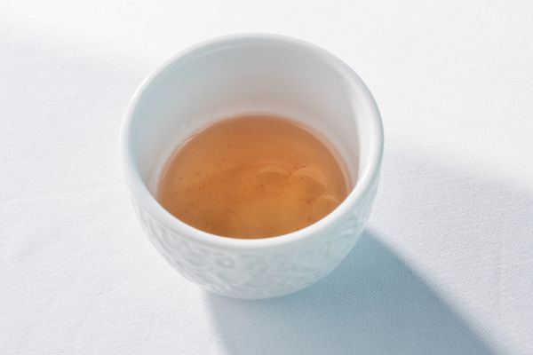 PARADICSOMESSZENCIA EPERREL, SZILVAECETTEL ÉS KÁVÉOLAJJAL