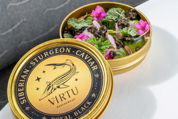 „Beluga Catcher” – Siberian sturgeon caviar (10 g) with shrimp salad